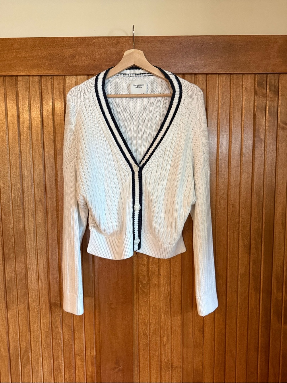Abercrombie & Fitch Cream Cropped Cardigan with Navy Trim, oversized fit